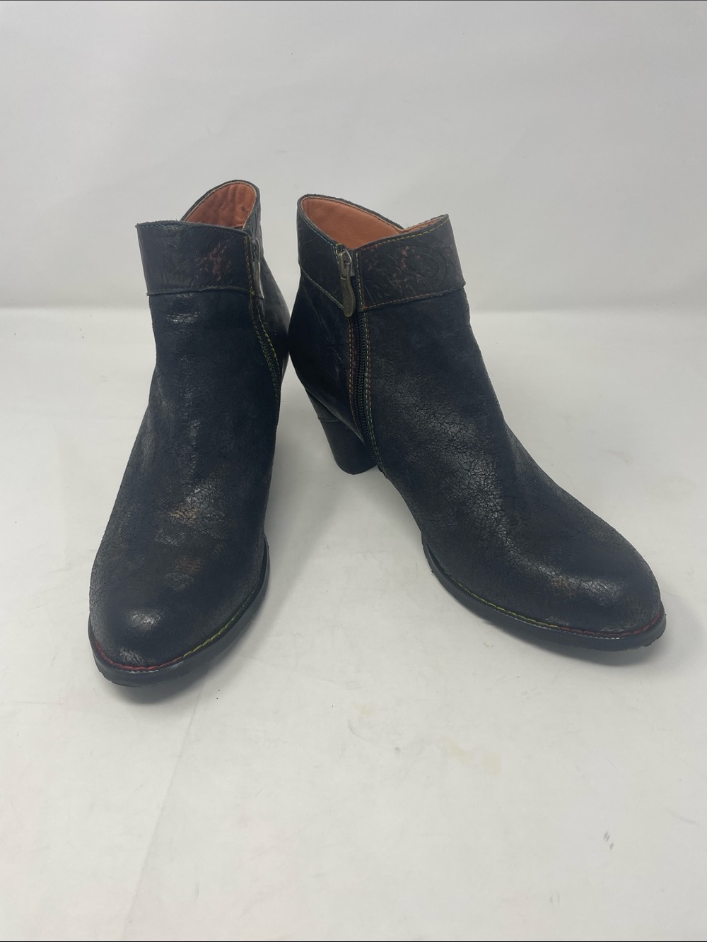 L’Artiste Spring Step Black Leather Heeled Ankle Boots with Subtle Stitch Detail